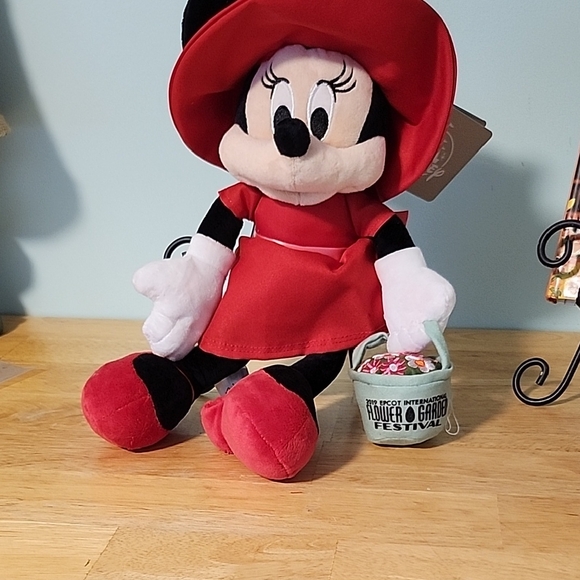 Disney Other - (8) Disney Parks MINNIE NWTS 2019 EPCOT flower Garden Festival